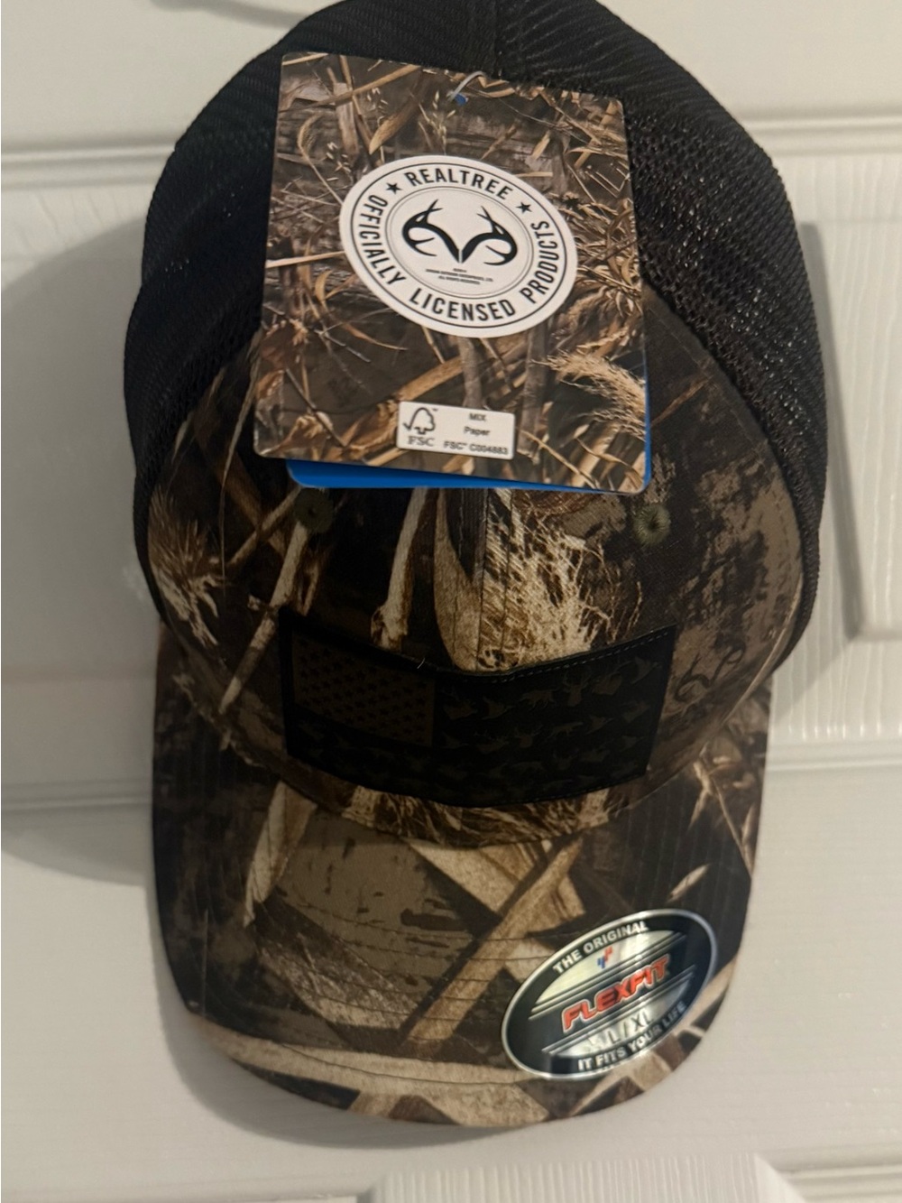Columbia PHG Realtree Camo Mesh Ball Cap Flexfit L/XL NWT Hunting Hat